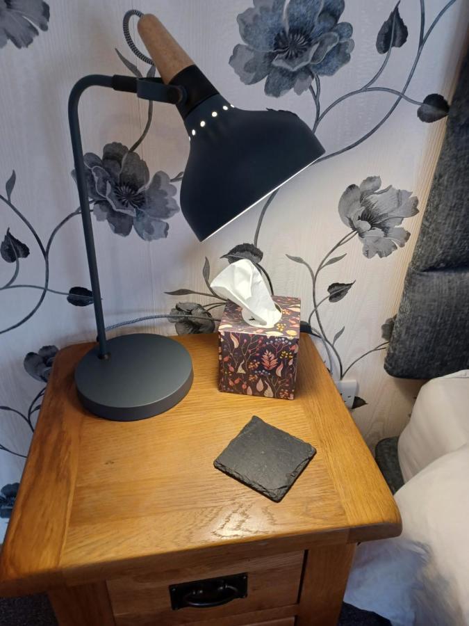 Bed and Breakfast The Bear Rhayader Exteriér fotografie